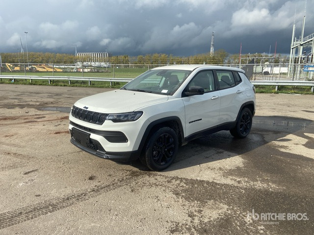 2022 Jeep Compass Longitude 4WD Hybrid (Unused) SUV - Maasturi/ Katumaasturi: kuva 2022 Jeep Compass Longitude 4WD Hybrid (Unused) SUV - Maasturi/ Katumaasturi 2022 Jeep Compass Longitude 4WD Hybrid (Unused) SUV - Maasturi/ Katumaasturi: kuva 2022 Jeep Compass Longitude 4WD Hybrid (Unused) SUV - Maasturi/ Katumaasturi