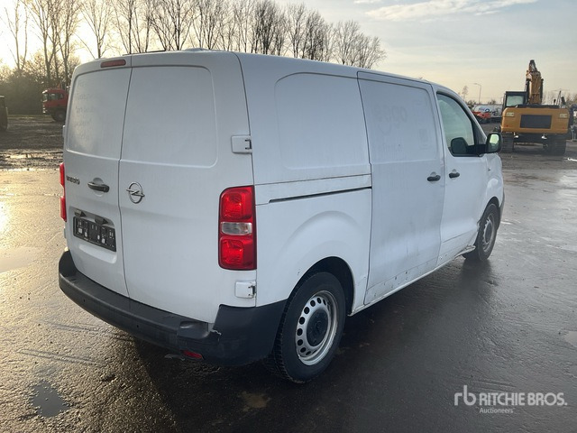 2022 Opel Vivaro Passenger Van - Minibussi, Pikkubussi: kuva 2022 Opel Vivaro Passenger Van - Minibussi, Pikkubussi 2022 Opel Vivaro Passenger Van - Minibussi, Pikkubussi: kuva 2022 Opel Vivaro Passenger Van - Minibussi, Pikkubussi