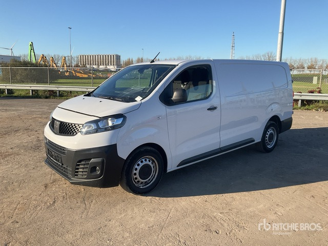 2023 Fiat Scudo Passenger Van - Minibussi, Pikkubussi: kuva 2023 Fiat Scudo Passenger Van - Minibussi, Pikkubussi 2023 Fiat Scudo Passenger Van - Minibussi, Pikkubussi: kuva 2023 Fiat Scudo Passenger Van - Minibussi, Pikkubussi