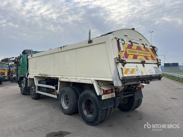 2010 Volvo FM420 8x4 Twin-Steer Sleeper Quad/A Dump Truck - Muut kone: kuva 2010 Volvo FM420 8x4 Twin-Steer Sleeper Quad/A Dump Truck - Muut kone 2010 Volvo FM420 8x4 Twin-Steer Sleeper Quad/A Dump Truck - Muut kone: kuva 2010 Volvo FM420 8x4 Twin-Steer Sleeper Quad/A Dump Truck - Muut kone
