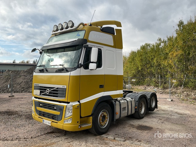 2013 Volvo FH62TB 6x2 T/A Sleeper Truck Tractor - Vetopöytäauto: kuva 2013 Volvo FH62TB 6x2 T/A Sleeper Truck Tractor - Vetopöytäauto 2013 Volvo FH62TB 6x2 T/A Sleeper Truck Tractor - Vetopöytäauto: kuva 2013 Volvo FH62TB 6x2 T/A Sleeper Truck Tractor - Vetopöytäauto
