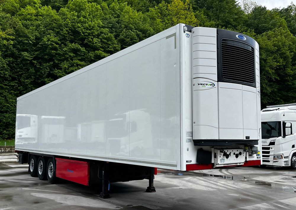 Krone Chłodnia // 2015 // Kosz Paletowy // Oś podnoszona // SAF // - Refrigeraattori puoliperävaunu: kuva Krone Chłodnia // 2015 // Kosz Paletowy // Oś podnoszona // SAF // - Refrigeraattori puoliperävaunu Krone Chłodnia // 2015 // Kosz Paletowy // Oś podnoszona // SAF // - Refrigeraattori puoliperävaunu: kuva Krone Chłodnia // 2015 // Kosz Paletowy // Oś podnoszona // SAF // - Refrigeraattori puoliperävaunu