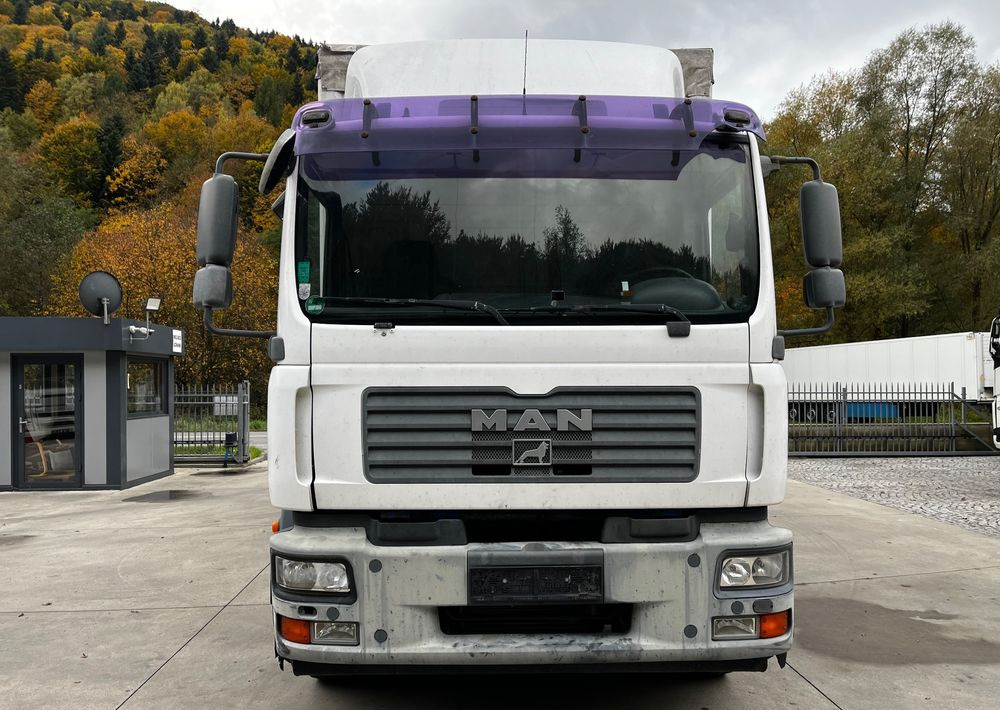 MAN TGM 18.330 4x2 // Zabudowa Burtowa // Manual // Specjalny // Ładowność 9600kg // - Pressukapelli kuorma-auto: kuva MAN TGM 18.330 4x2 // Zabudowa Burtowa // Manual // Specjalny // Ładowność 9600kg // - Pressukapelli kuorma-auto MAN TGM 18.330 4x2 // Zabudowa Burtowa // Manual // Specjalny // Ładowność 9600kg // - Pressukapelli kuorma-auto: kuva MAN TGM 18.330 4x2 // Zabudowa Burtowa // Manual // Specjalny // Ładowność 9600kg // - Pressukapelli kuorma-auto