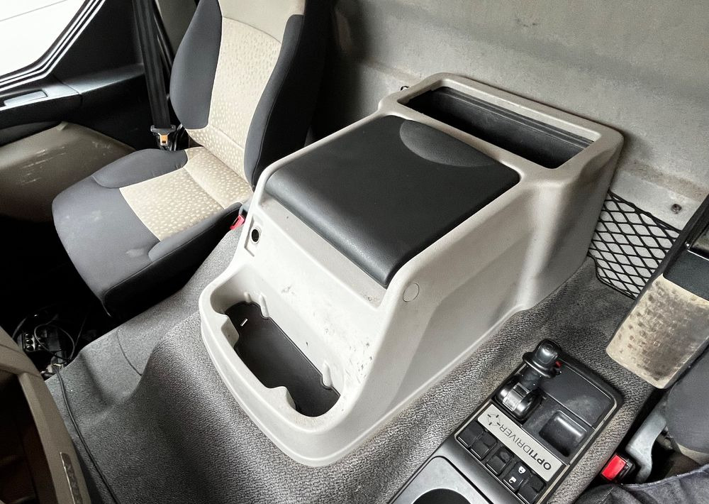 Renault Kerax 380 EEV // Skrzynia Burtowa // HIAB XS166 Hipro + Radio // Zwolnice //  // - Lava-kuorma-auto, Nosturiauto: kuva  Renault Kerax 380 EEV // Skrzynia Burtowa // HIAB XS166 Hipro + Radio // Zwolnice //  // - Lava-kuorma-auto, Nosturiauto Renault Kerax 380 EEV // Skrzynia Burtowa // HIAB XS166 Hipro + Radio // Zwolnice //  // - Lava-kuorma-auto, Nosturiauto: kuva  Renault Kerax 380 EEV // Skrzynia Burtowa // HIAB XS166 Hipro + Radio // Zwolnice //  // - Lava-kuorma-auto, Nosturiauto