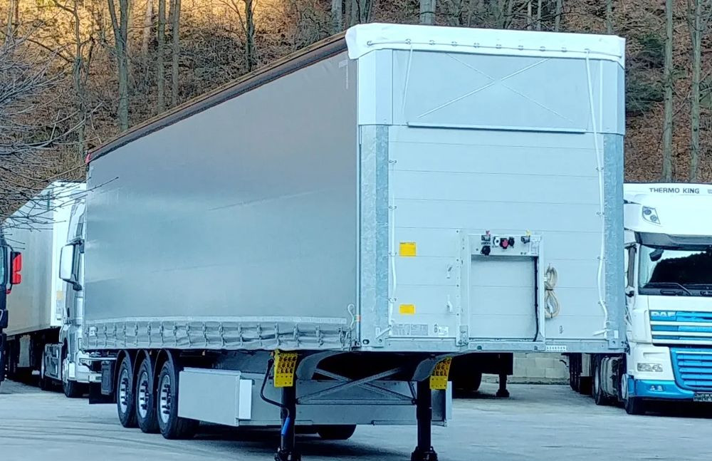 Schmitz Cargobull VARIOS + 24 PAL KOSZ - Pressukapellipuoliperävaunu: kuva  Schmitz Cargobull VARIOS + 24 PAL KOSZ - Pressukapellipuoliperävaunu Schmitz Cargobull VARIOS + 24 PAL KOSZ - Pressukapellipuoliperävaunu: kuva  Schmitz Cargobull VARIOS + 24 PAL KOSZ - Pressukapellipuoliperävaunu