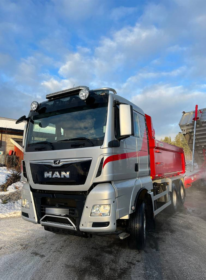 MAN TGX 26.580 6x4 - Kippiauto kuorma-auto: kuva MAN TGX 26.580 6x4 - Kippiauto kuorma-auto MAN TGX 26.580 6x4 - Kippiauto kuorma-auto: kuva MAN TGX 26.580 6x4 - Kippiauto kuorma-auto