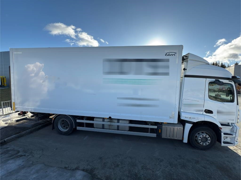 Mercedes-Benz Actros 1833 - Umpikori kuorma-auto: kuva Mercedes-Benz Actros 1833 - Umpikori kuorma-auto Mercedes-Benz Actros 1833 - Umpikori kuorma-auto: kuva Mercedes-Benz Actros 1833 - Umpikori kuorma-auto
