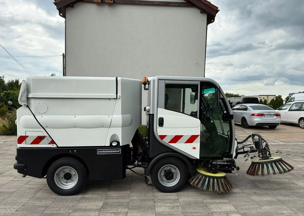 Inny Bucher CityCat 2020 - Roska-auto: kuva Inny Bucher CityCat 2020 - Roska-auto Inny Bucher CityCat 2020 - Roska-auto: kuva Inny Bucher CityCat 2020 - Roska-auto