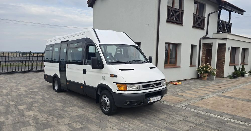 Iveco 50c15 - Minibussi, Pikkubussi: kuva Iveco 50c15 - Minibussi, Pikkubussi Iveco 50c15 - Minibussi, Pikkubussi: kuva Iveco 50c15 - Minibussi, Pikkubussi