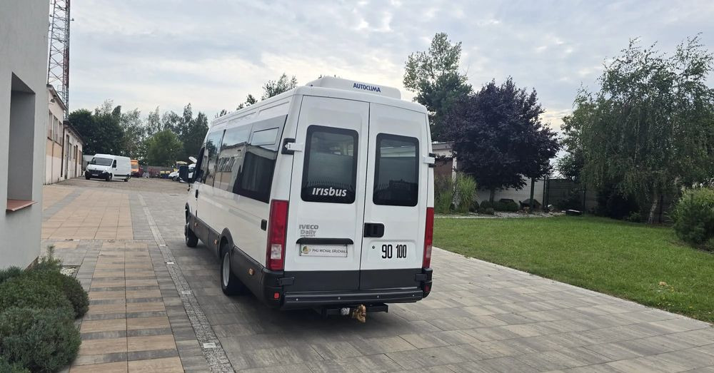 Iveco 50c15 - Minibussi, Pikkubussi: kuva Iveco 50c15 - Minibussi, Pikkubussi Iveco 50c15 - Minibussi, Pikkubussi: kuva Iveco 50c15 - Minibussi, Pikkubussi
