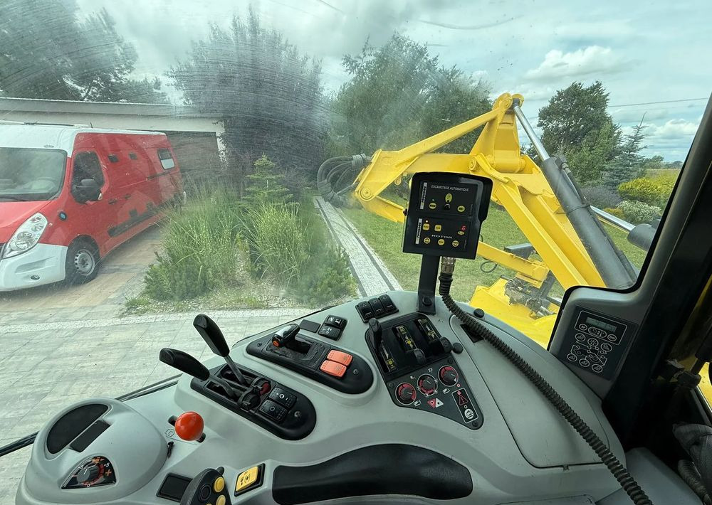 Traktori Massey Ferguson 6445: kuva Traktori Massey Ferguson 6445 Traktori Massey Ferguson 6445: kuva Traktori Massey Ferguson 6445