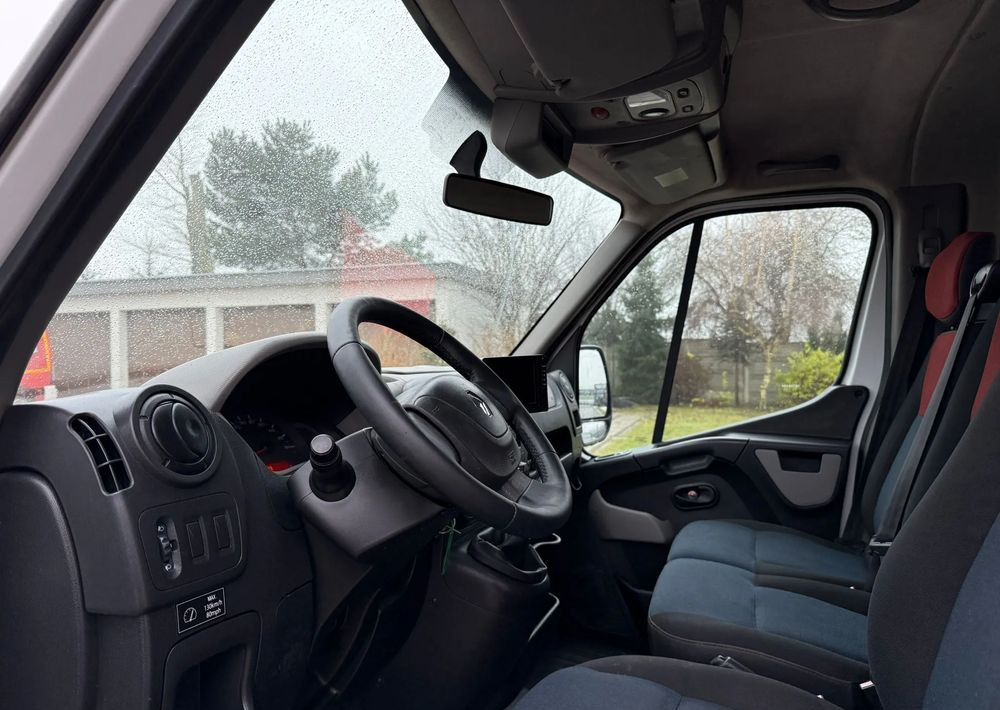 Renault Master - Matkailuauto: kuva Renault Master - Matkailuauto Renault Master - Matkailuauto: kuva Renault Master - Matkailuauto