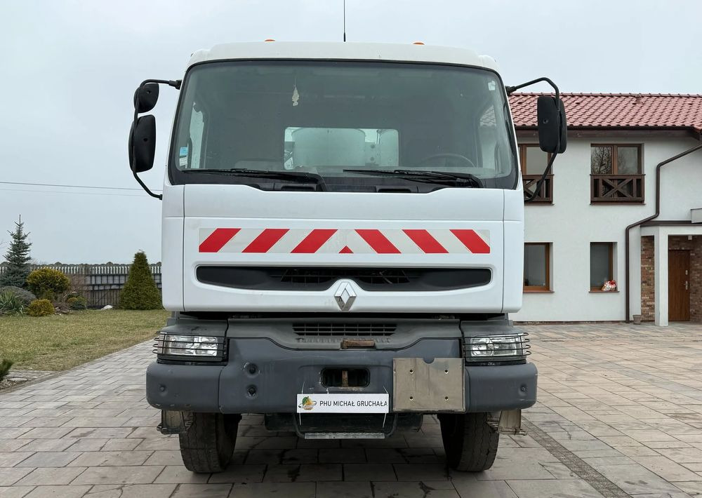 Renault Kerax 370 DCI - Säiliöauto: kuva Renault Kerax 370 DCI - Säiliöauto Renault Kerax 370 DCI - Säiliöauto: kuva Renault Kerax 370 DCI - Säiliöauto
