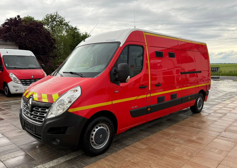 Renault Master - Ambulanssi: kuva Renault Master - Ambulanssi Renault Master - Ambulanssi: kuva Renault Master - Ambulanssi