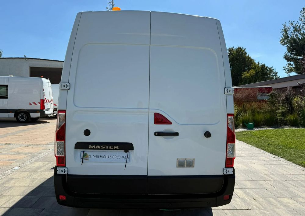 Renault Master - Jatko-ohjaamo kevyt kuorma-auto: kuva Renault Master - Jatko-ohjaamo kevyt kuorma-auto Renault Master - Jatko-ohjaamo kevyt kuorma-auto: kuva Renault Master - Jatko-ohjaamo kevyt kuorma-auto