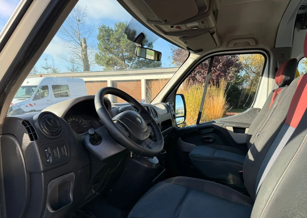 Renault Master - Jatko-ohjaamo kevyt kuorma-auto: kuva Renault Master - Jatko-ohjaamo kevyt kuorma-auto Renault Master - Jatko-ohjaamo kevyt kuorma-auto: kuva Renault Master - Jatko-ohjaamo kevyt kuorma-auto