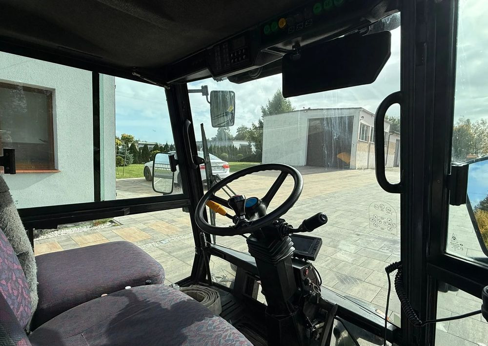 Schmidt Compact 200 - Roska-auto: kuva Schmidt Compact 200 - Roska-auto Schmidt Compact 200 - Roska-auto: kuva Schmidt Compact 200 - Roska-auto