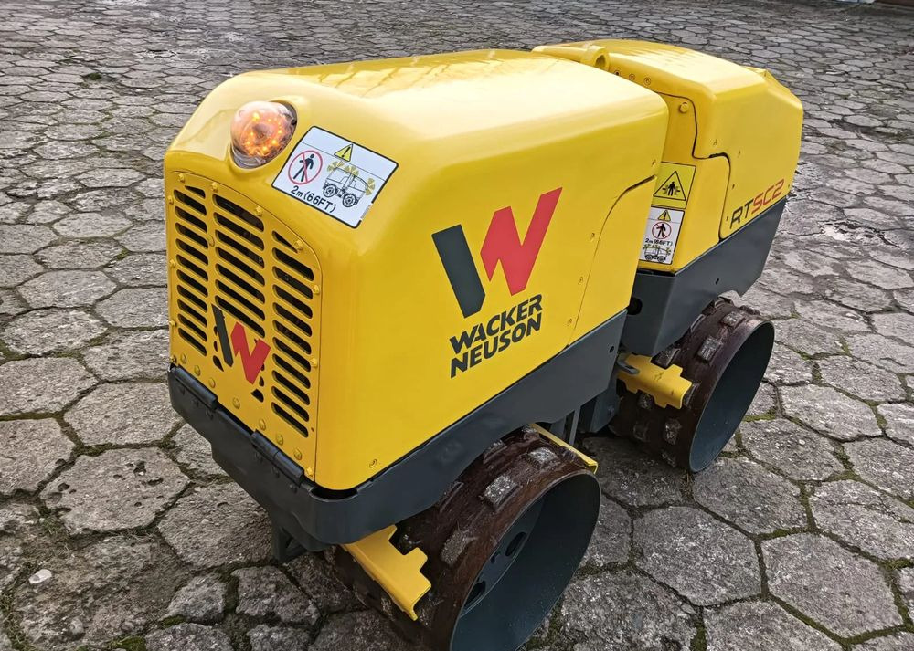 Wacker Neuson RTSC2 - Minijyrä: kuva Wacker Neuson RTSC2 - Minijyrä Wacker Neuson RTSC2 - Minijyrä: kuva Wacker Neuson RTSC2 - Minijyrä