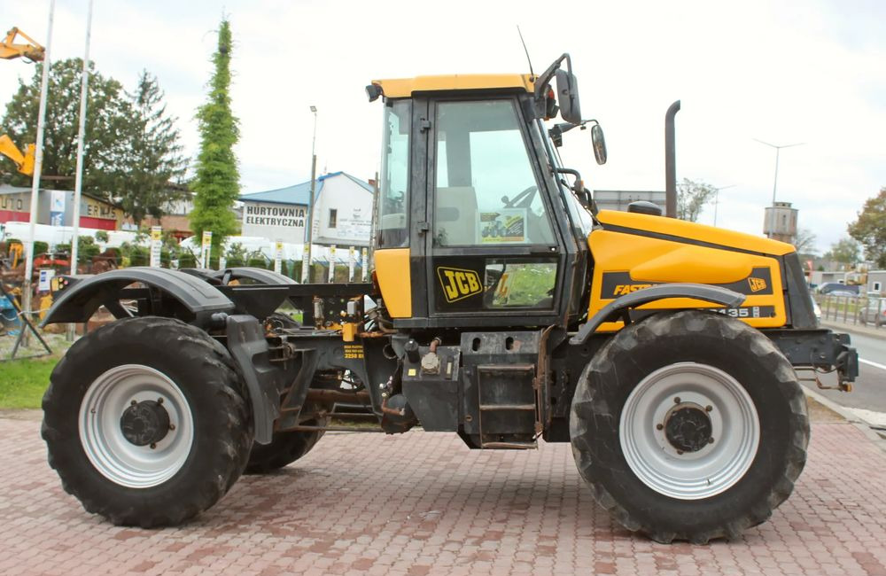 JCB Fastrac 2135 - Traktori: kuva JCB Fastrac 2135 - Traktori JCB Fastrac 2135 - Traktori: kuva JCB Fastrac 2135 - Traktori
