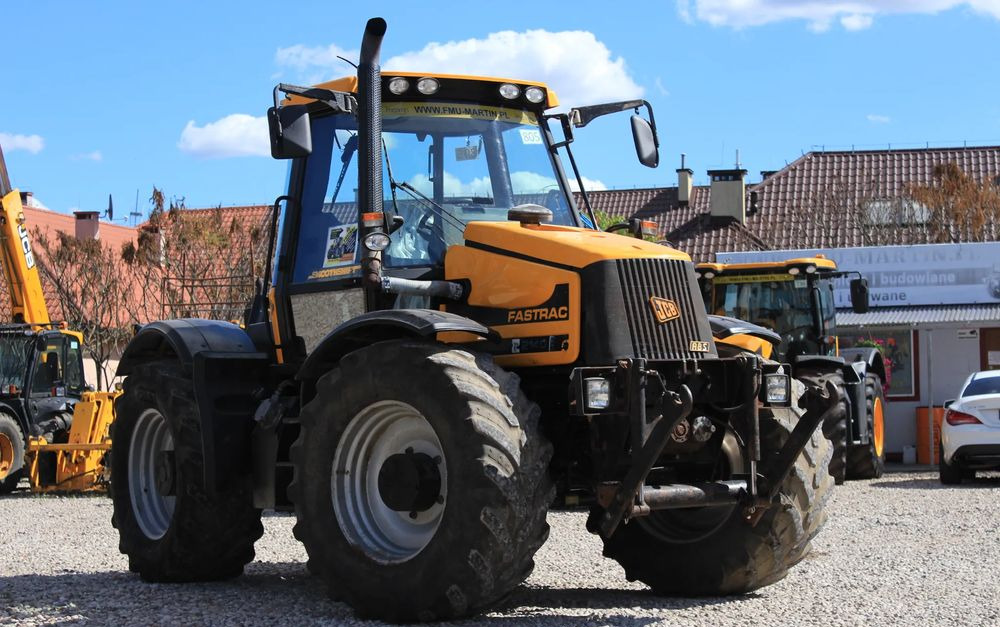 JCB Fastrac 2140 - Traktori: kuva JCB Fastrac 2140 - Traktori JCB Fastrac 2140 - Traktori: kuva JCB Fastrac 2140 - Traktori