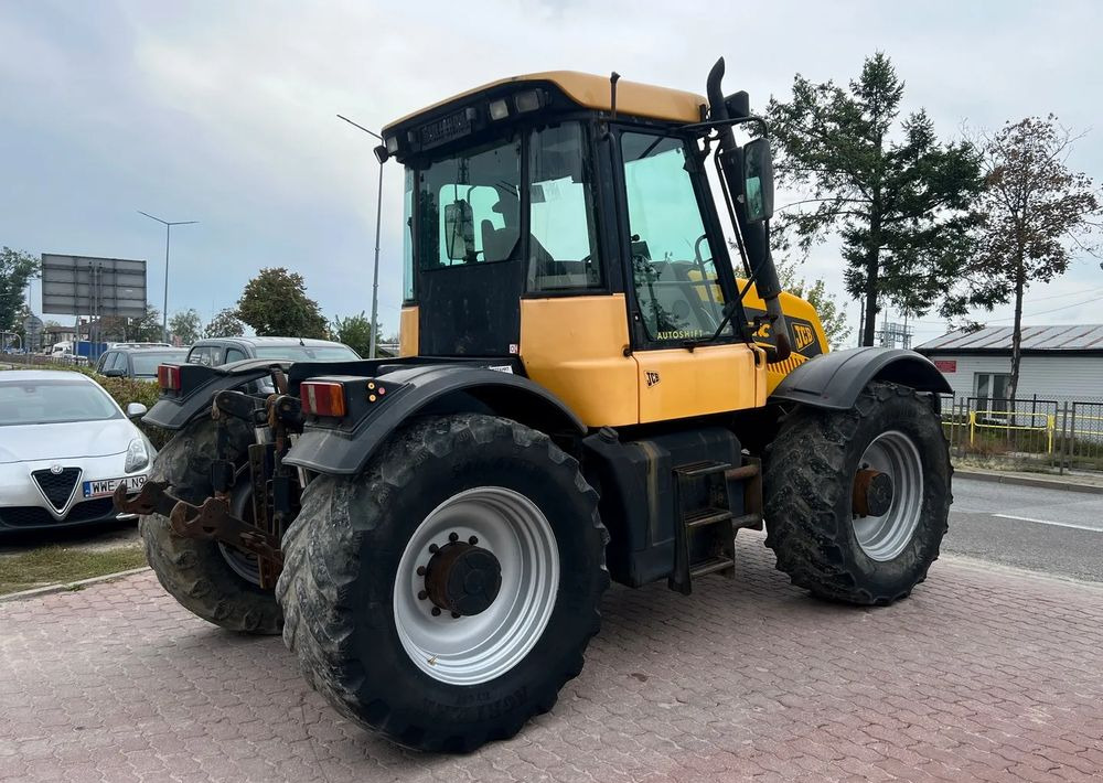 JCB Fastrac 3155 - Traktori: kuva JCB Fastrac 3155 - Traktori JCB Fastrac 3155 - Traktori: kuva JCB Fastrac 3155 - Traktori