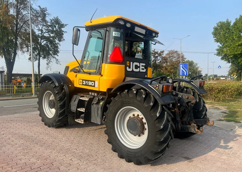 JCB Fastrac 3190 | 190 KM | 2005 ROK| - Traktori: kuva JCB Fastrac 3190 | 190 KM | 2005 ROK| - Traktori JCB Fastrac 3190 | 190 KM | 2005 ROK| - Traktori: kuva JCB Fastrac 3190 | 190 KM | 2005 ROK| - Traktori