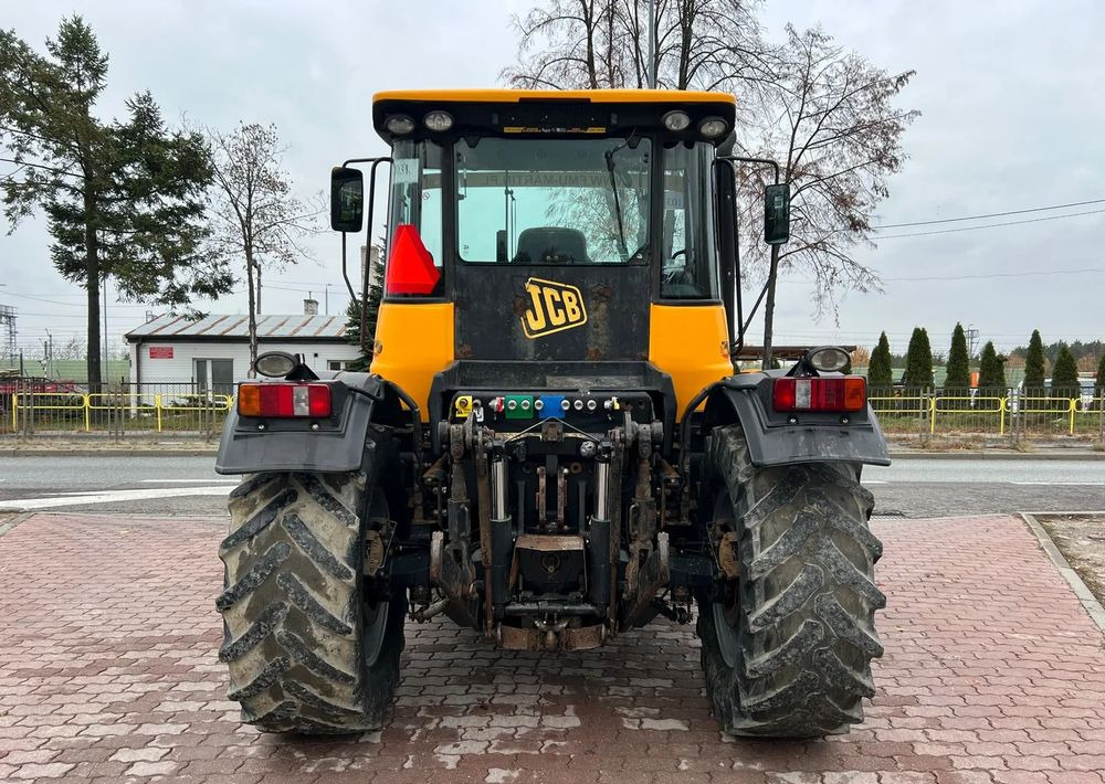 JCB Fastrac 3220 - Traktori: kuva JCB Fastrac 3220 - Traktori JCB Fastrac 3220 - Traktori: kuva JCB Fastrac 3220 - Traktori