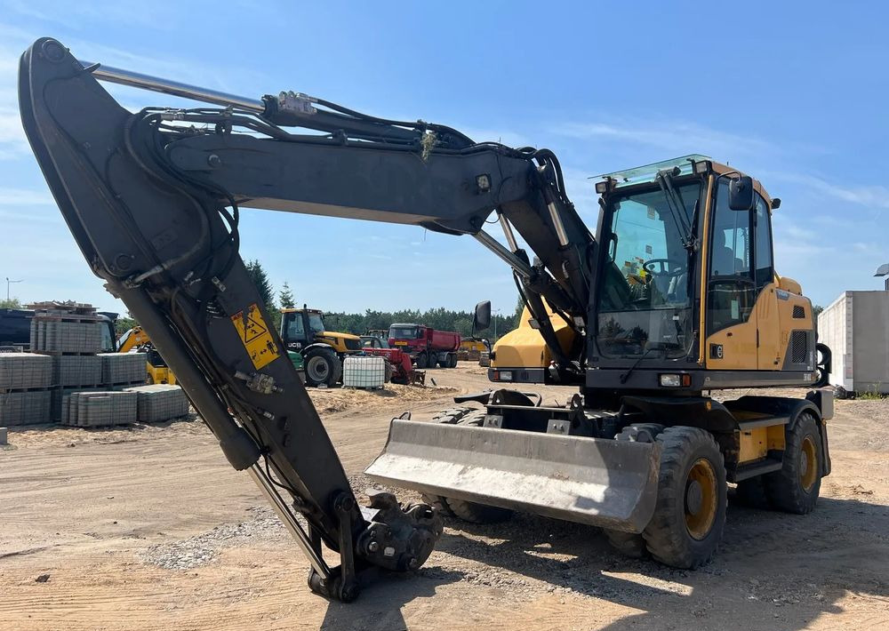 Volvo EW 140D | IGŁA | PO WYMIANACH OLEJU - Telakaivukone: kuva Volvo EW 140D | IGŁA | PO WYMIANACH OLEJU - Telakaivukone Volvo EW 140D | IGŁA | PO WYMIANACH OLEJU - Telakaivukone: kuva Volvo EW 140D | IGŁA | PO WYMIANACH OLEJU - Telakaivukone