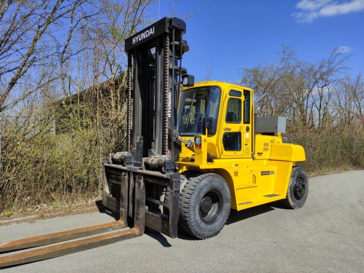 Hyundai 160D-7E - Konttien käsittelylaitteet: kuva Hyundai 160D-7E - Konttien käsittelylaitteet Hyundai 160D-7E - Konttien käsittelylaitteet: kuva Hyundai 160D-7E - Konttien käsittelylaitteet