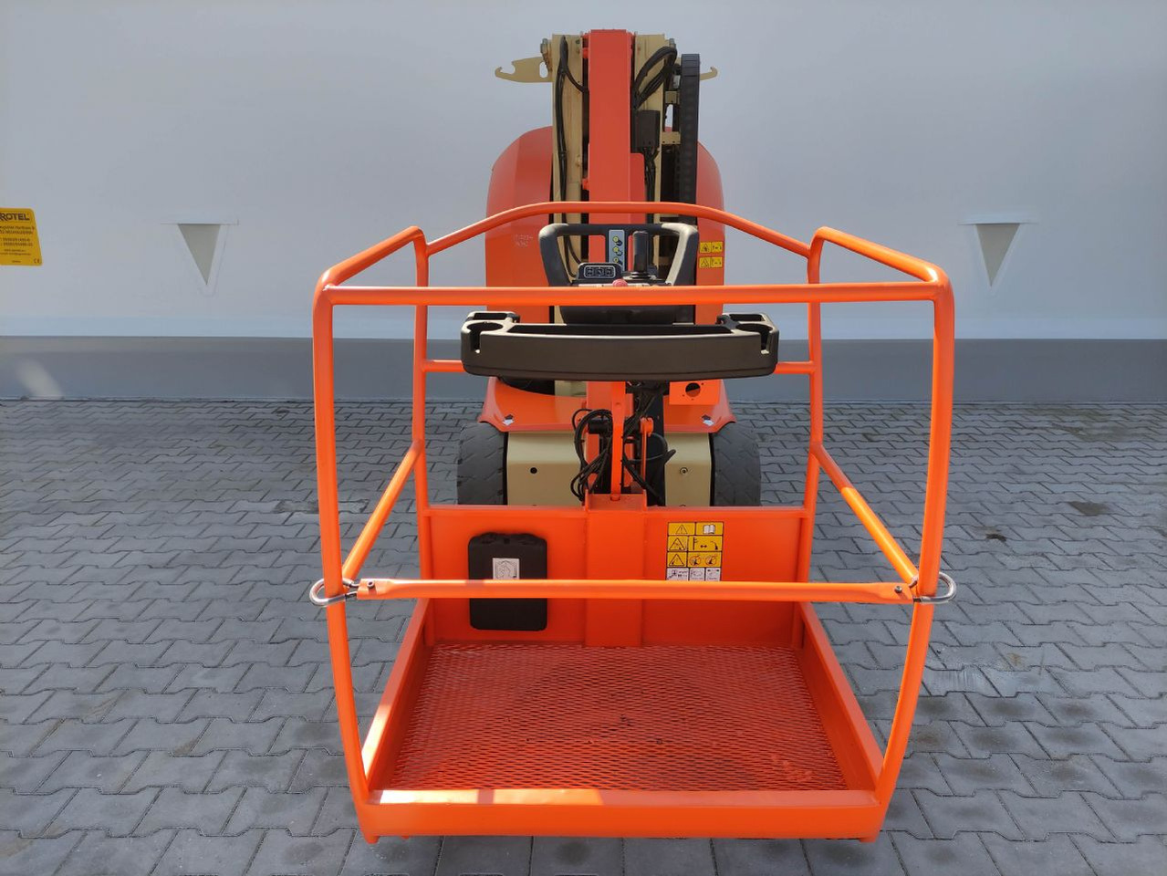 JLG Toucan 12 E (LACK NEU) - Pystymastonostin: kuva JLG Toucan 12 E (LACK NEU) - Pystymastonostin JLG Toucan 12 E (LACK NEU) - Pystymastonostin: kuva JLG Toucan 12 E (LACK NEU) - Pystymastonostin