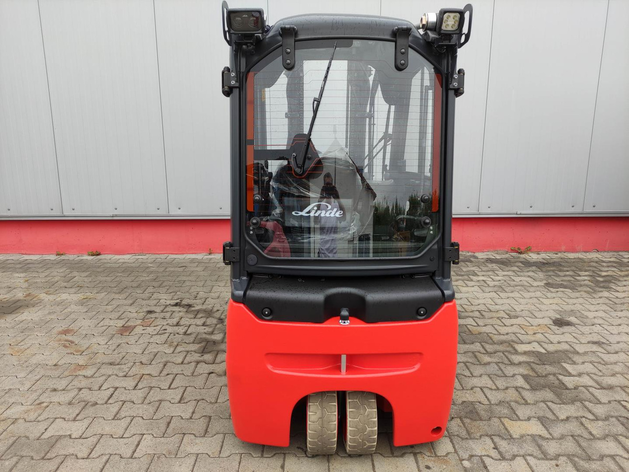 Linde E20L-02-386-EVO *Batterie NEU* - Sähkötrukki: kuva Linde E20L-02-386-EVO *Batterie NEU* - Sähkötrukki Linde E20L-02-386-EVO *Batterie NEU* - Sähkötrukki: kuva Linde E20L-02-386-EVO *Batterie NEU* - Sähkötrukki