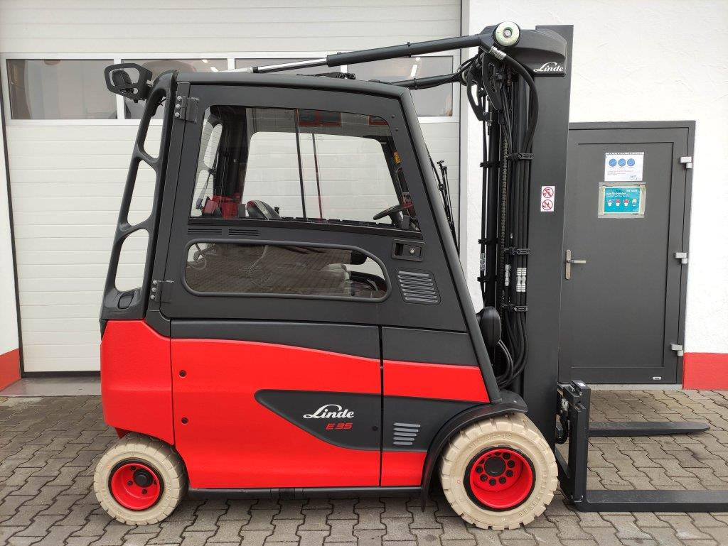 Linde E35HL-01-387 *Batterie NEU* - Sähkötrukki: kuva Linde E35HL-01-387 *Batterie NEU* - Sähkötrukki Linde E35HL-01-387 *Batterie NEU* - Sähkötrukki: kuva Linde E35HL-01-387 *Batterie NEU* - Sähkötrukki