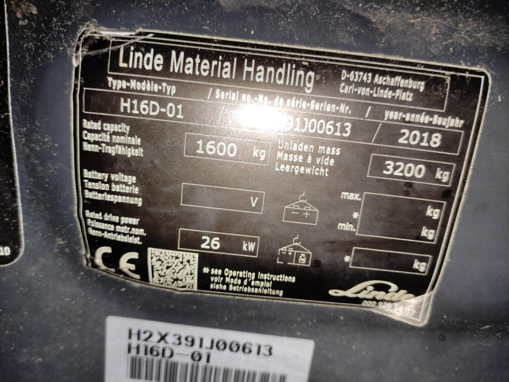 Dieseltrukki Linde H16D-01-391 *Komplett aufbereitet*: kuva Dieseltrukki Linde H16D-01-391 *Komplett aufbereitet* Dieseltrukki Linde H16D-01-391 *Komplett aufbereitet*: kuva Dieseltrukki Linde H16D-01-391 *Komplett aufbereitet*