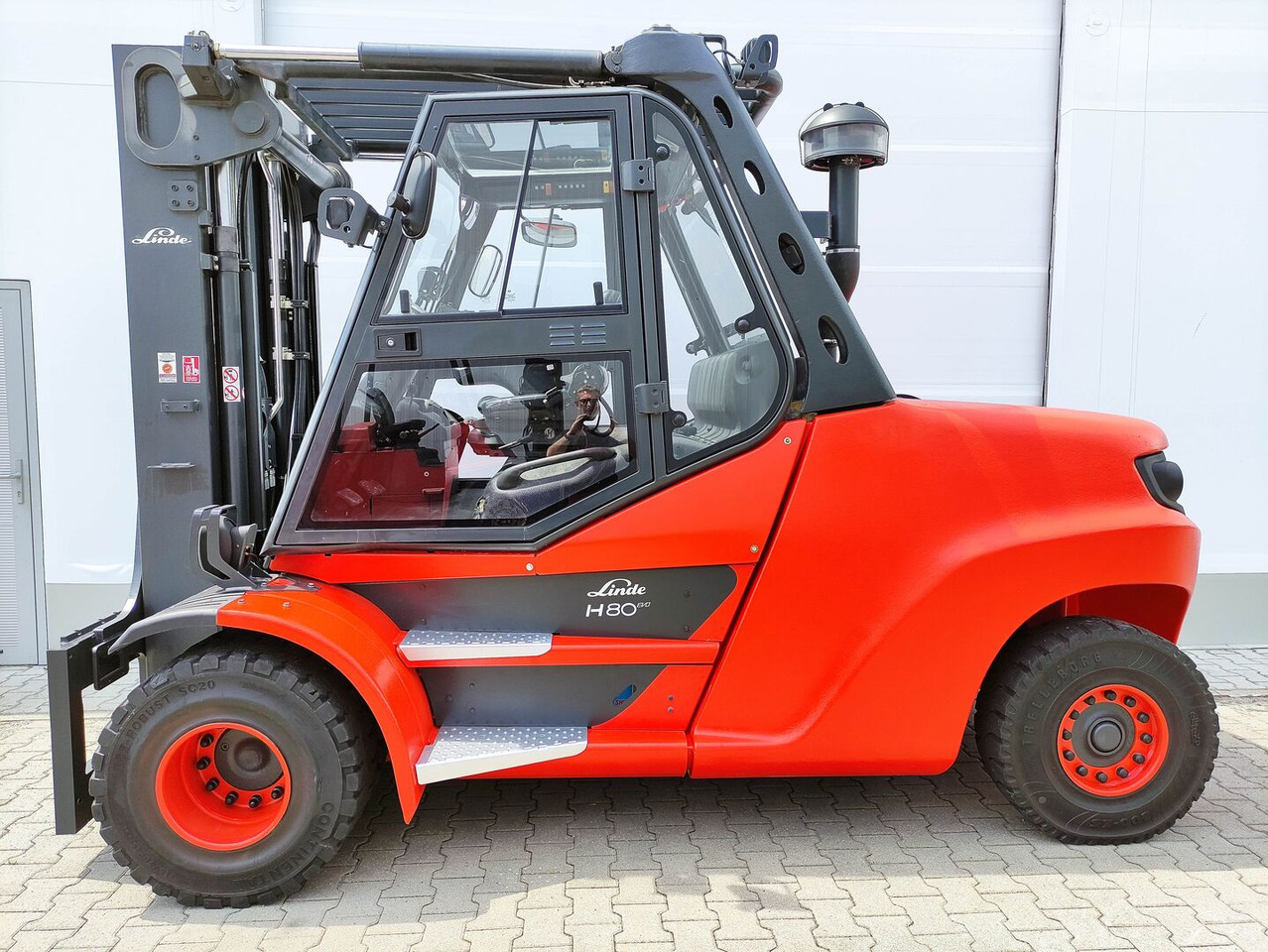 Linde H80D-03/1100-396 EVO (LACK, UVV & KDD NEU) - Dieseltrukki: kuva Linde H80D-03/1100-396 EVO (LACK, UVV & KDD NEU) - Dieseltrukki Linde H80D-03/1100-396 EVO (LACK, UVV & KDD NEU) - Dieseltrukki: kuva Linde H80D-03/1100-396 EVO (LACK, UVV & KDD NEU) - Dieseltrukki
