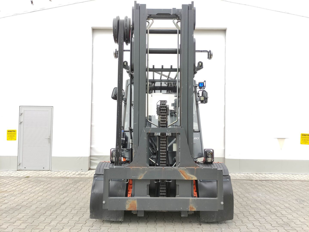 Linde H80D-03/900-396/EVO - Dieseltrukki: kuva Linde H80D-03/900-396/EVO - Dieseltrukki Linde H80D-03/900-396/EVO - Dieseltrukki: kuva Linde H80D-03/900-396/EVO - Dieseltrukki