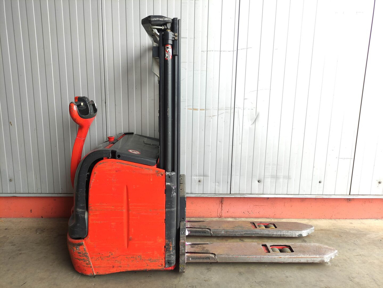Linde L14-372 - Pinoamistrukki: kuva Linde L14-372 - Pinoamistrukki Linde L14-372 - Pinoamistrukki: kuva Linde L14-372 - Pinoamistrukki