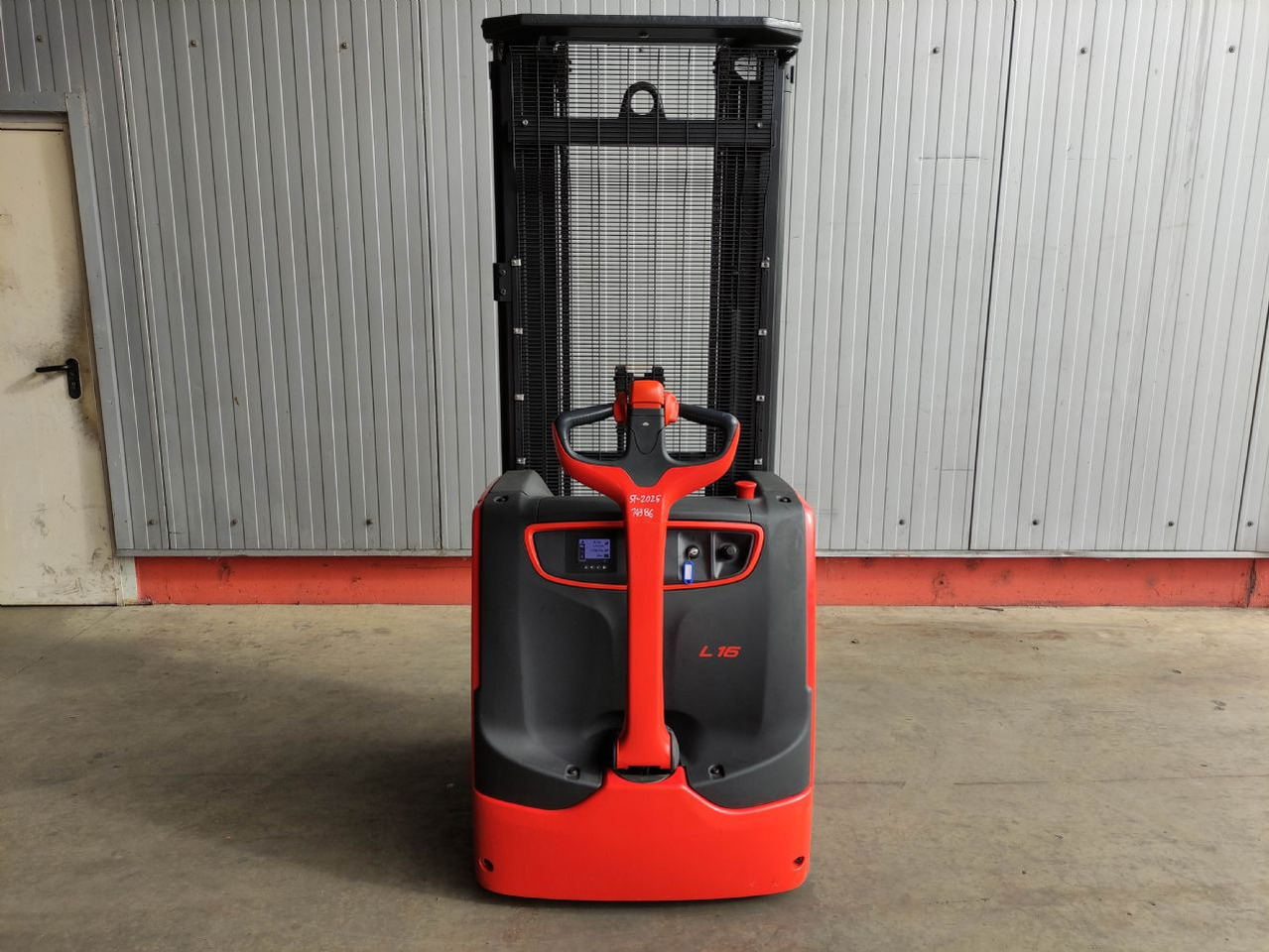 Linde L16-1173 (LACK NEU) - Pinoamistrukki: kuva Linde L16-1173 (LACK NEU) - Pinoamistrukki Linde L16-1173 (LACK NEU) - Pinoamistrukki: kuva Linde L16-1173 (LACK NEU) - Pinoamistrukki