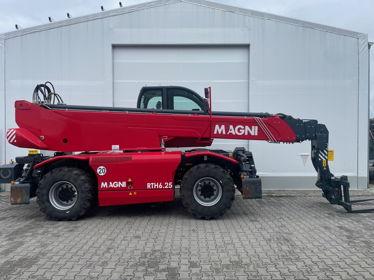 Magni RTH 6.25-DID - Kurottaja: kuva Magni RTH 6.25-DID - Kurottaja Magni RTH 6.25-DID - Kurottaja: kuva Magni RTH 6.25-DID - Kurottaja