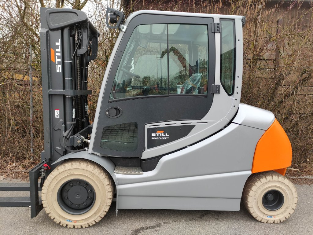 Still RX60-50/600 - Sähkötrukki: kuva Still RX60-50/600 - Sähkötrukki Still RX60-50/600 - Sähkötrukki: kuva Still RX60-50/600 - Sähkötrukki