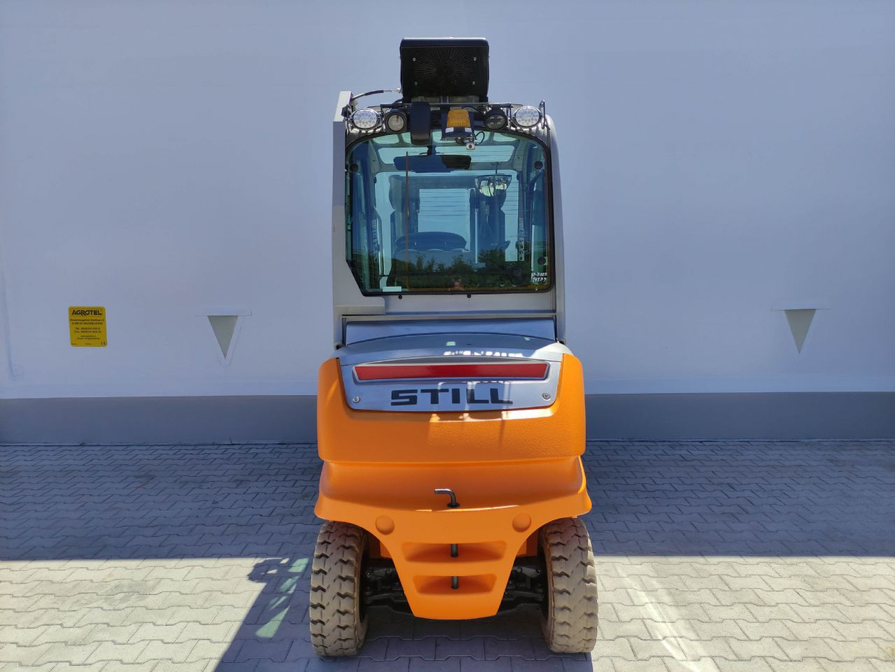 Still RX60-50/600 - Sähkötrukki: kuva Still RX60-50/600 - Sähkötrukki Still RX60-50/600 - Sähkötrukki: kuva Still RX60-50/600 - Sähkötrukki