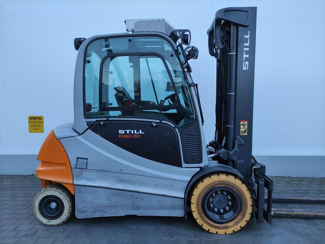 Still RX60-50 - Sähkötrukki: kuva Still RX60-50 - Sähkötrukki Still RX60-50 - Sähkötrukki: kuva Still RX60-50 - Sähkötrukki