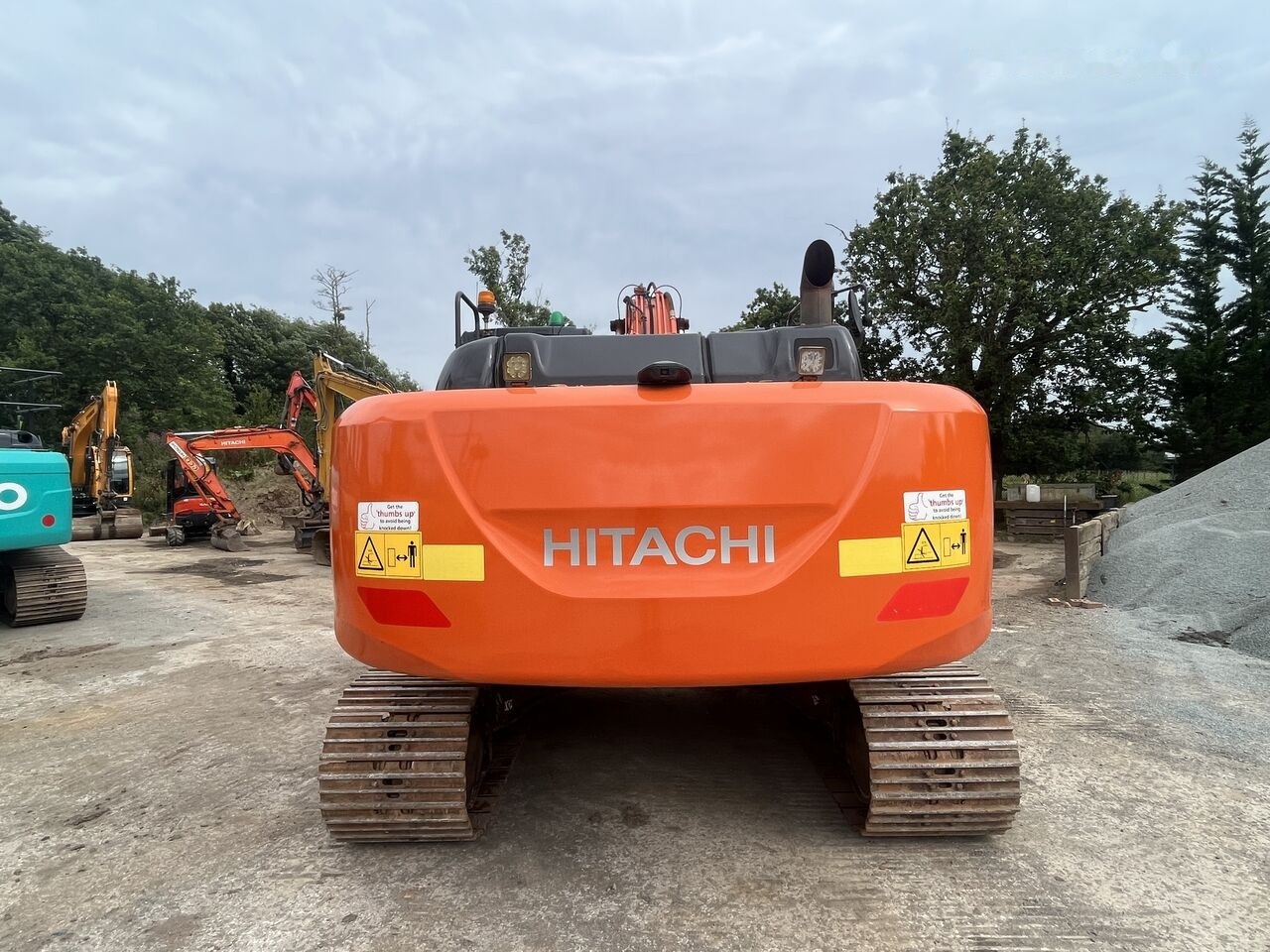 Hitachi ZX250LC-6 - Telakaivukone: kuva Hitachi ZX250LC-6 - Telakaivukone Hitachi ZX250LC-6 - Telakaivukone: kuva Hitachi ZX250LC-6 - Telakaivukone