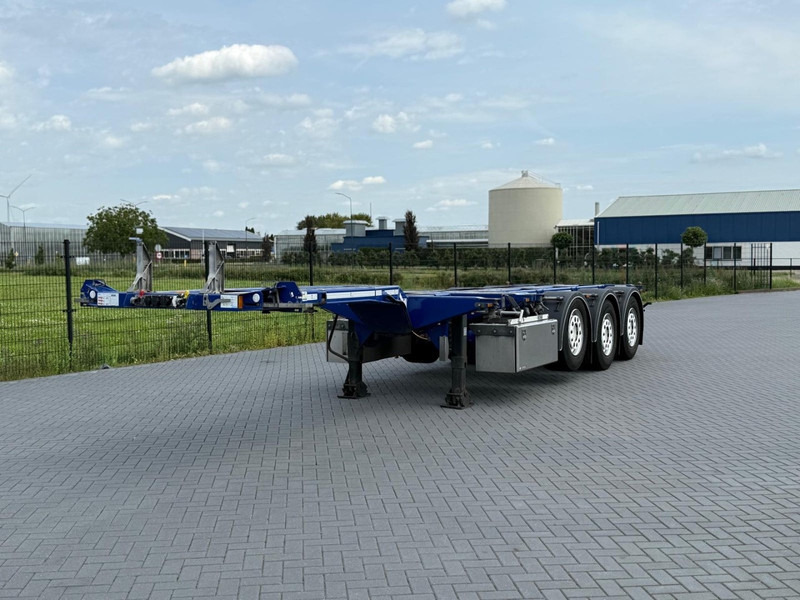 D-Tec FLEXITRAILER GESCOPEERD, 20, 40 FT, MULTI UITSCHUIFBAAR, 1 LIFTAS. - Konttialus/ Vaihtokuormatilat puoliperävaunu: kuva D-Tec FLEXITRAILER GESCOPEERD, 20, 40 FT, MULTI UITSCHUIFBAAR, 1 LIFTAS. - Konttialus/ Vaihtokuormatilat puoliperävaunu D-Tec FLEXITRAILER GESCOPEERD, 20, 40 FT, MULTI UITSCHUIFBAAR, 1 LIFTAS. - Konttialus/ Vaihtokuormatilat puoliperävaunu: kuva D-Tec FLEXITRAILER GESCOPEERD, 20, 40 FT, MULTI UITSCHUIFBAAR, 1 LIFTAS. - Konttialus/ Vaihtokuormatilat puoliperävaunu