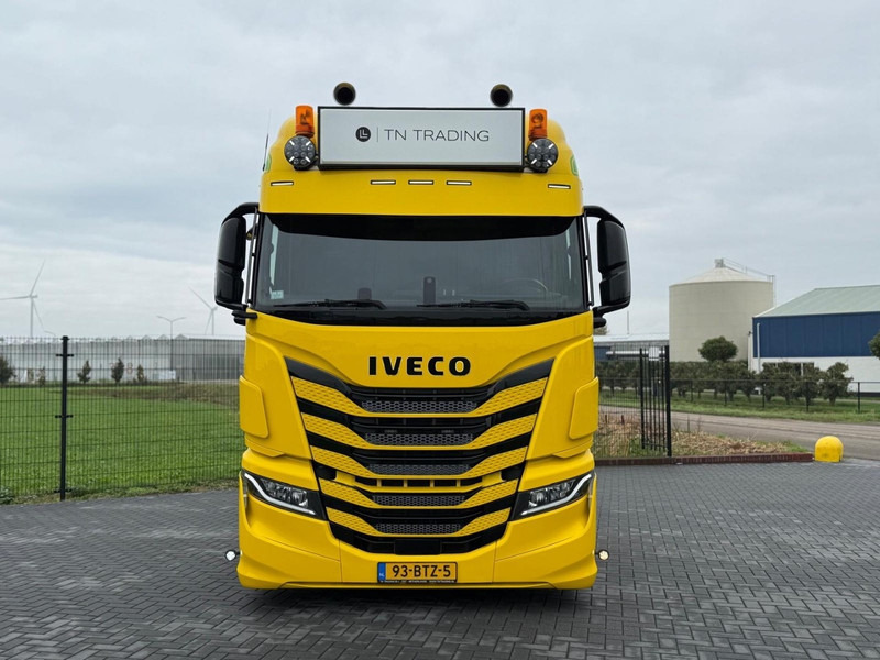 Iveco AS440STX/FP GESTUURDE VOORLOPER, ALCOA, LEATHER, SHOW, 480 PK. - Vetopöytäauto: kuva Iveco AS440STX/FP GESTUURDE VOORLOPER, ALCOA, LEATHER, SHOW, 480 PK. - Vetopöytäauto Iveco AS440STX/FP GESTUURDE VOORLOPER, ALCOA, LEATHER, SHOW, 480 PK. - Vetopöytäauto: kuva Iveco AS440STX/FP GESTUURDE VOORLOPER, ALCOA, LEATHER, SHOW, 480 PK. - Vetopöytäauto
