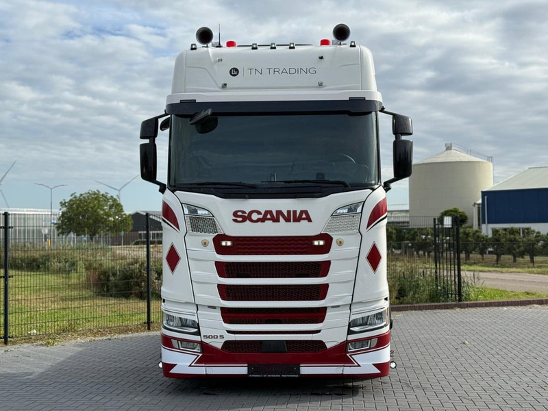 Scania 500S NGS FULL AIR, RETARDER, 2 TANKS, EURO 6D, PERFECT CONDITION. - Vetopöytäauto: kuva Scania 500S NGS FULL AIR, RETARDER, 2 TANKS, EURO 6D, PERFECT CONDITION. - Vetopöytäauto Scania 500S NGS FULL AIR, RETARDER, 2 TANKS, EURO 6D, PERFECT CONDITION. - Vetopöytäauto: kuva Scania 500S NGS FULL AIR, RETARDER, 2 TANKS, EURO 6D, PERFECT CONDITION. - Vetopöytäauto