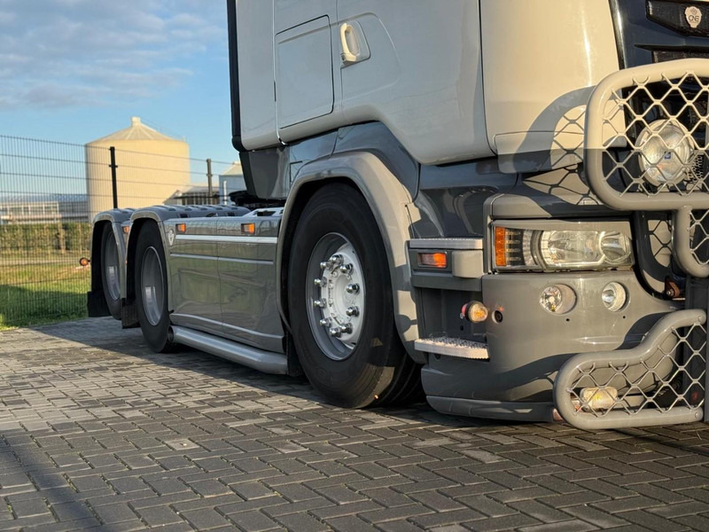 Scania R580 VOLLE SHOWTRUCK, VOLLUCHT, OPEN UITLAAT, INTERIEUR. - Vetopöytäauto: kuva Scania R580 VOLLE SHOWTRUCK, VOLLUCHT, OPEN UITLAAT, INTERIEUR. - Vetopöytäauto Scania R580 VOLLE SHOWTRUCK, VOLLUCHT, OPEN UITLAAT, INTERIEUR. - Vetopöytäauto: kuva Scania R580 VOLLE SHOWTRUCK, VOLLUCHT, OPEN UITLAAT, INTERIEUR. - Vetopöytäauto