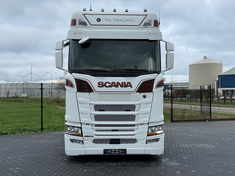 Scania S450 VOLLUCHT, SMART 2 TACHO, 2X TANK, RETARDER, VOL SPOILER, PARK COOL. - Vetopöytäauto: kuva Scania S450 VOLLUCHT, SMART 2 TACHO, 2X TANK, RETARDER, VOL SPOILER, PARK COOL. - Vetopöytäauto Scania S450 VOLLUCHT, SMART 2 TACHO, 2X TANK, RETARDER, VOL SPOILER, PARK COOL. - Vetopöytäauto: kuva Scania S450 VOLLUCHT, SMART 2 TACHO, 2X TANK, RETARDER, VOL SPOILER, PARK COOL. - Vetopöytäauto