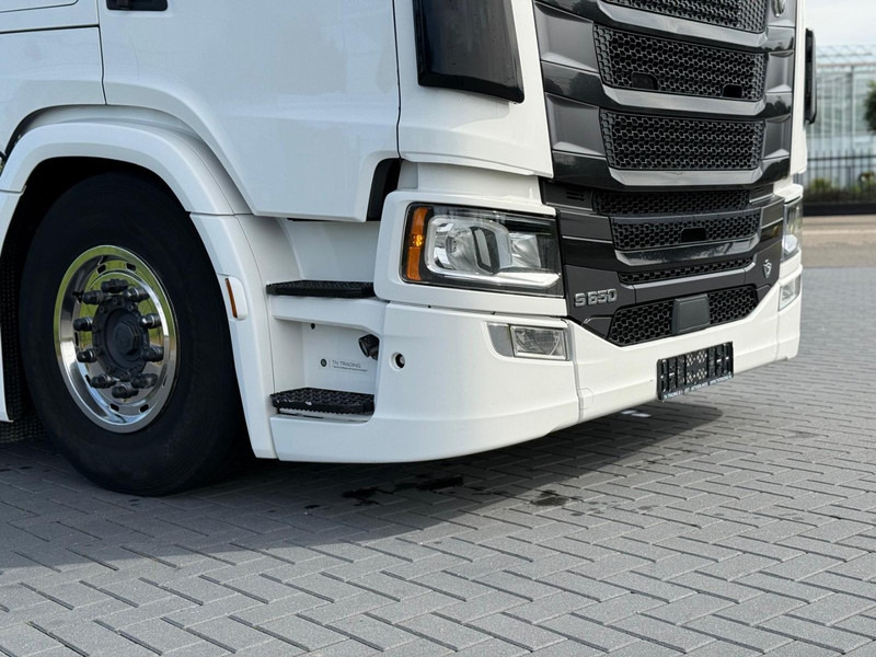 Scania S650 V8 NGS PARK COOL, VOLLUCHT, HYDRAULIEK, PTO, RETARDER, VOL SPOILER. - Vetopöytäauto: kuva Scania S650 V8 NGS PARK COOL, VOLLUCHT, HYDRAULIEK, PTO, RETARDER, VOL SPOILER. - Vetopöytäauto Scania S650 V8 NGS PARK COOL, VOLLUCHT, HYDRAULIEK, PTO, RETARDER, VOL SPOILER. - Vetopöytäauto: kuva Scania S650 V8 NGS PARK COOL, VOLLUCHT, HYDRAULIEK, PTO, RETARDER, VOL SPOILER. - Vetopöytäauto