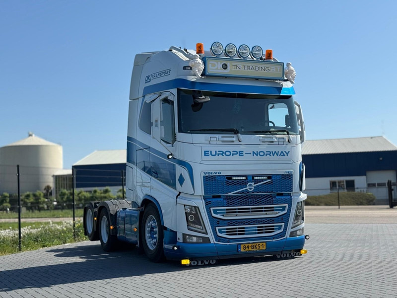 Volvo FH 16.750 FULL AIR, LEATHER, SHOW, TOP CONDITION, XL CABINE. - Vetopöytäauto: kuva Volvo FH 16.750 FULL AIR, LEATHER, SHOW, TOP CONDITION, XL CABINE. - Vetopöytäauto Volvo FH 16.750 FULL AIR, LEATHER, SHOW, TOP CONDITION, XL CABINE. - Vetopöytäauto: kuva Volvo FH 16.750 FULL AIR, LEATHER, SHOW, TOP CONDITION, XL CABINE. - Vetopöytäauto