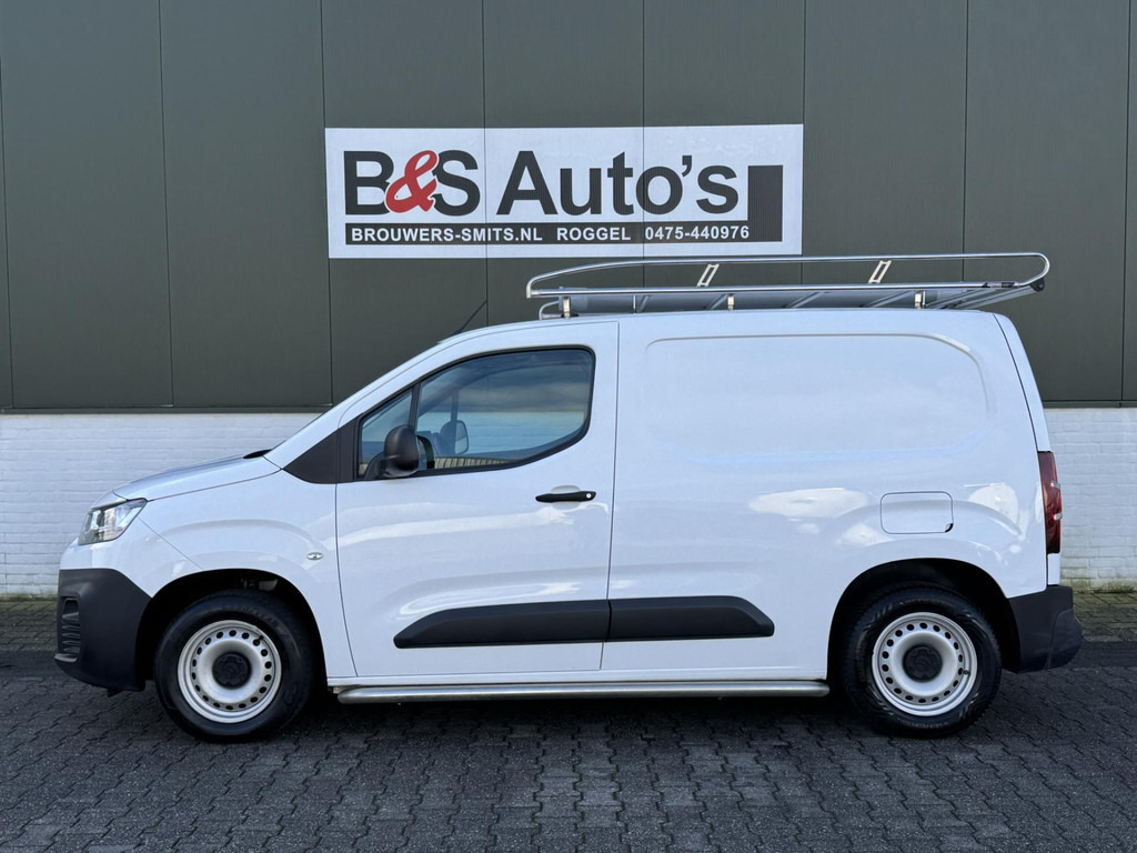 Citroën Berlingo-1.6 BlueHDI Club Airco Cruise Carplay Trekhaak Imperiaal Pdc - Pieni pakettiauto: kuva Citroën Berlingo-1.6 BlueHDI Club Airco Cruise Carplay Trekhaak Imperiaal Pdc - Pieni pakettiauto Citroën Berlingo-1.6 BlueHDI Club Airco Cruise Carplay Trekhaak Imperiaal Pdc - Pieni pakettiauto: kuva Citroën Berlingo-1.6 BlueHDI Club Airco Cruise Carplay Trekhaak Imperiaal Pdc - Pieni pakettiauto